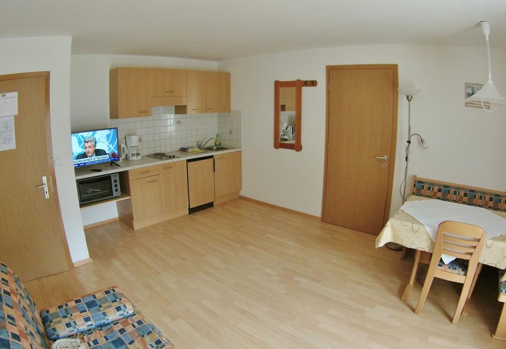 Alpenrose Aparthotel Мартело Екстериор снимка